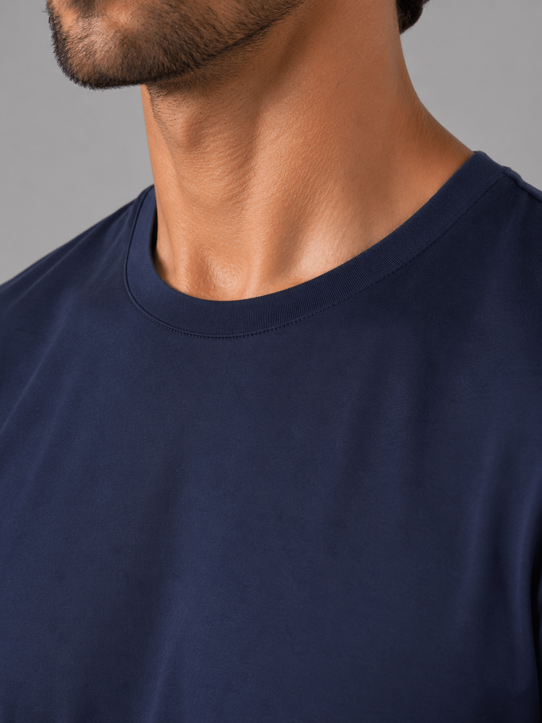 Men's Lightweight Breathable Short-Sleeve Crew Neck T-Shirt