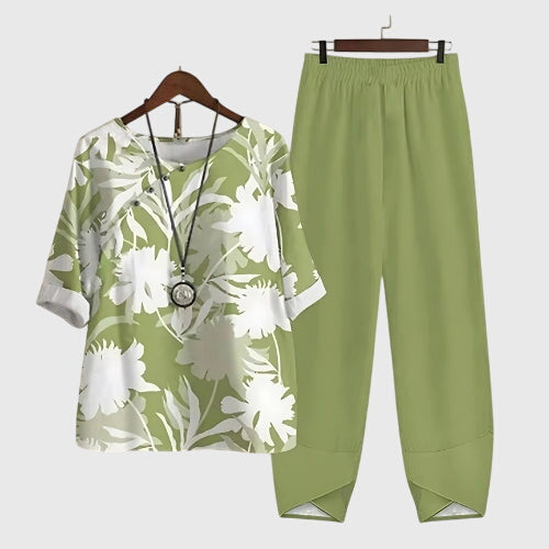 Alessia Couture Women's Printed Relaxed Fit Top and Trouser Co-ord