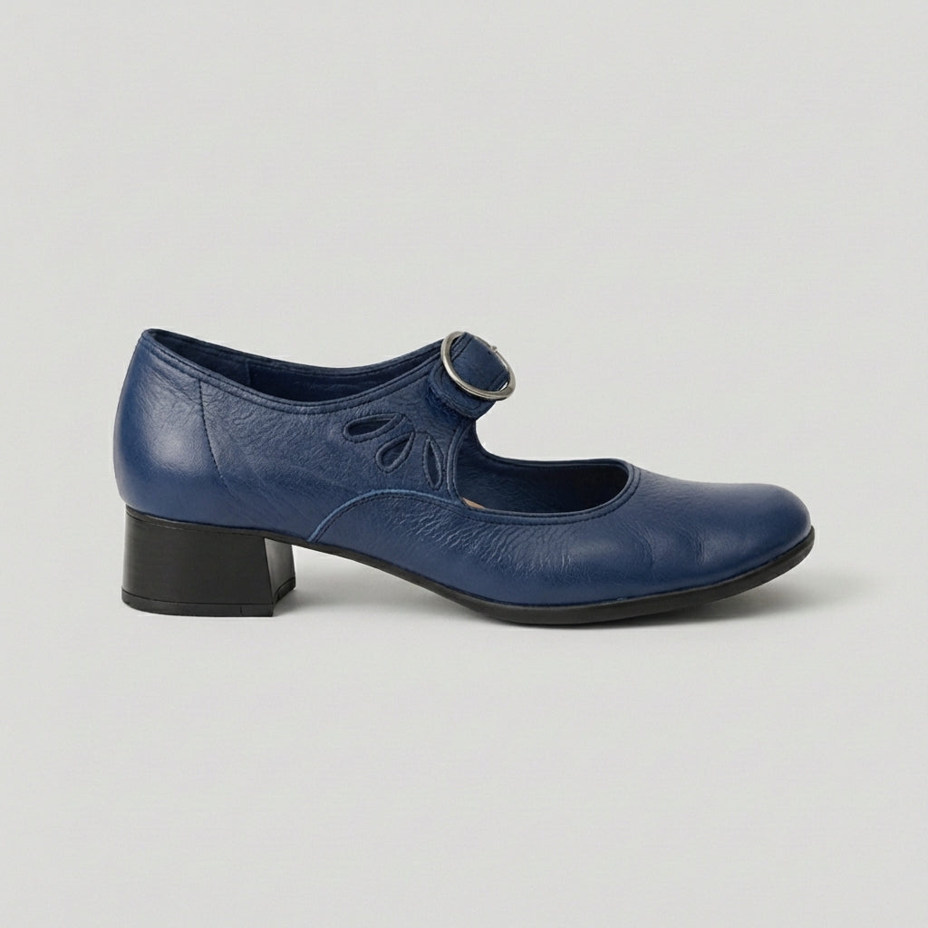 Harlow Elegant Buckle Sandals – Classic Comfort Style