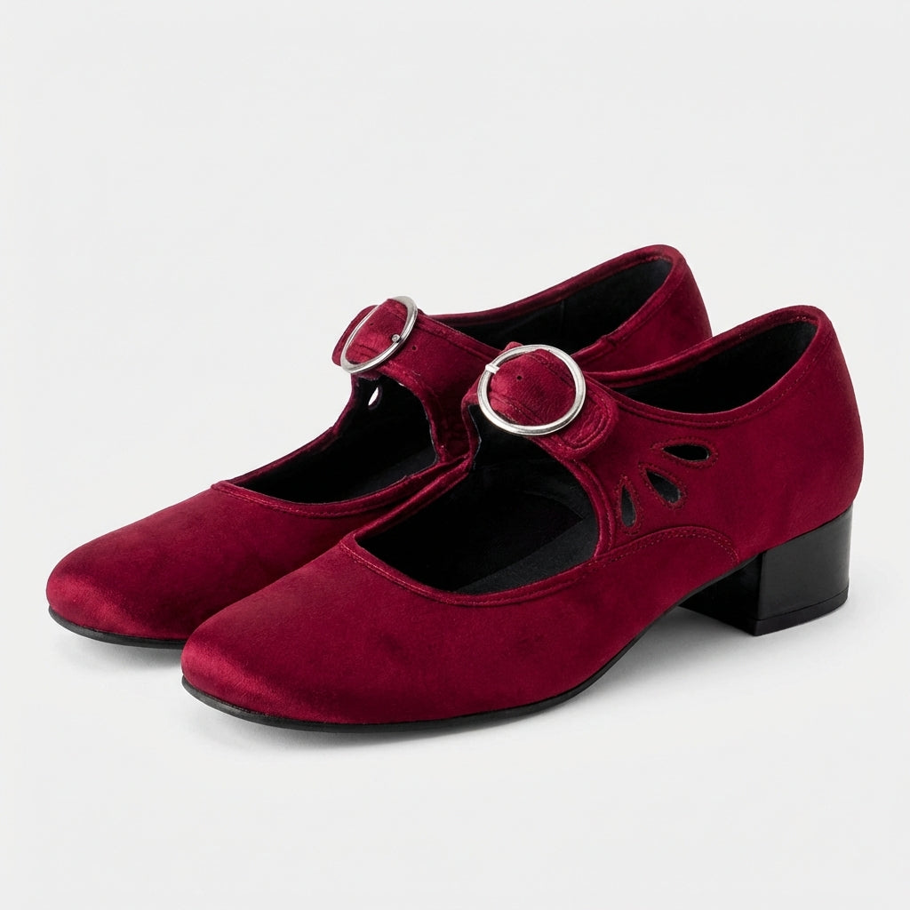 Harlow Elegant Buckle Sandals – Classic Comfort Style
